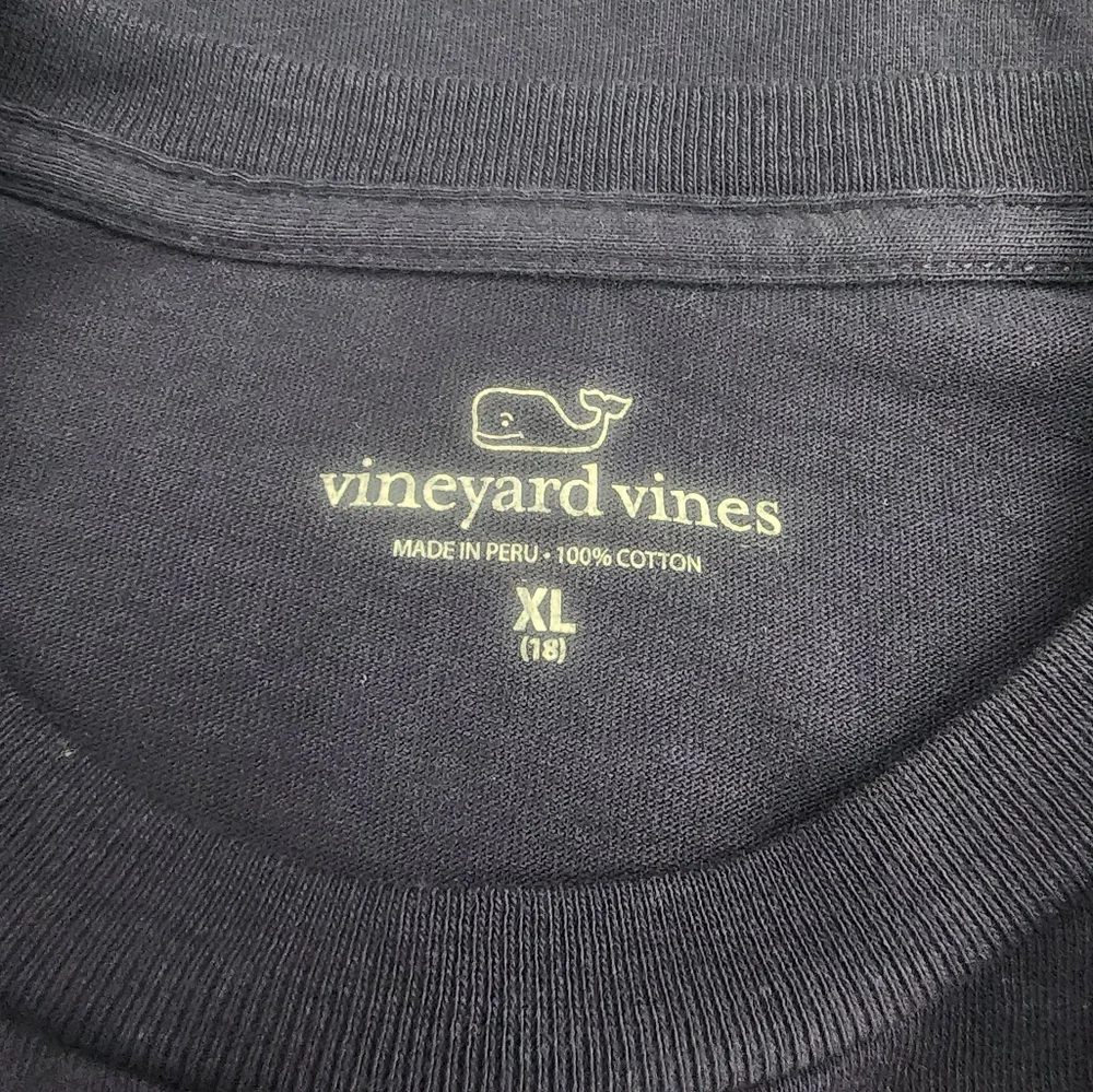 Vineyard Vines Short Sleevt Shirt, Boys XL - Picture 3 of 3